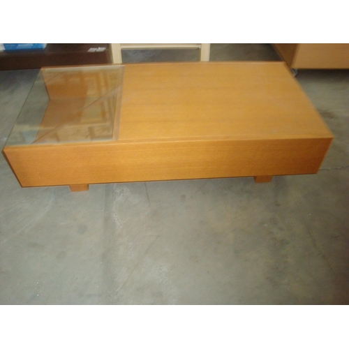 289 - Modern Coffee Table/Storage Unit