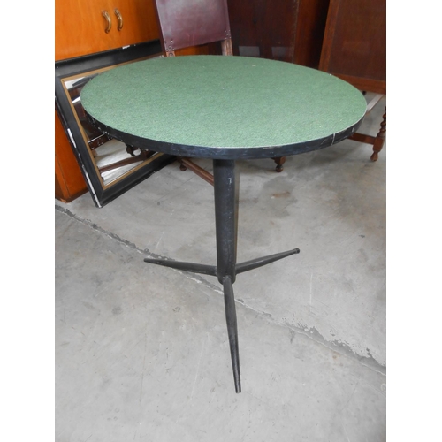 244 - Round Card Table