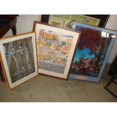 646 - x3 Framed Prints