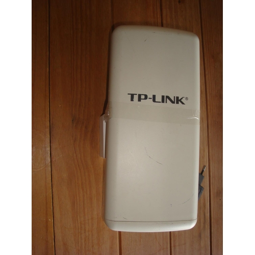 668 - TP-Link Outdoor Internet Aerial