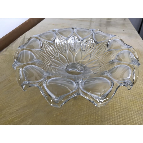 65 - Glass Fruitbowl On Stand