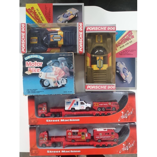 197 - x5 Vintage Model Cars (Boxed)