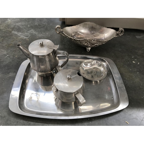 151 - x5 Vintage Silver Plated and Stainless Steel Kitchenware