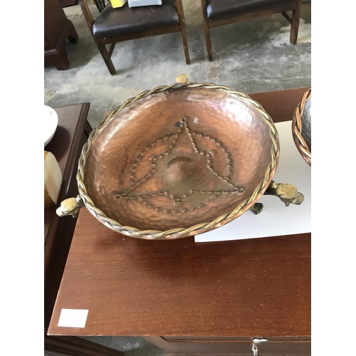 23 - x2 Vintage (1950's) French Ornate Footed Bronze Bowls