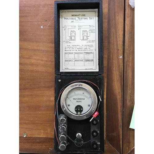 43 - 1928 Volt-Ammeter, Miniature Portable Testing Set