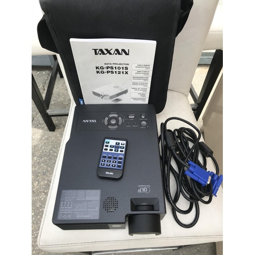52 - Texas Instrument Taxan KG-PS121X Projector with Remote and Bag (New)
