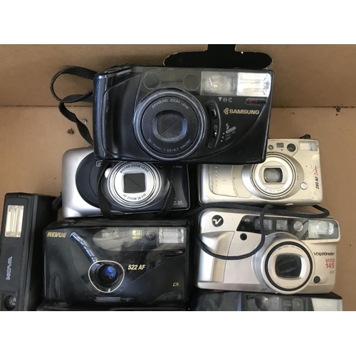 270 - x10 Vintage Collectable Cameras