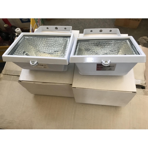 212 - x2 Waterproof Lamp Fittings (New)