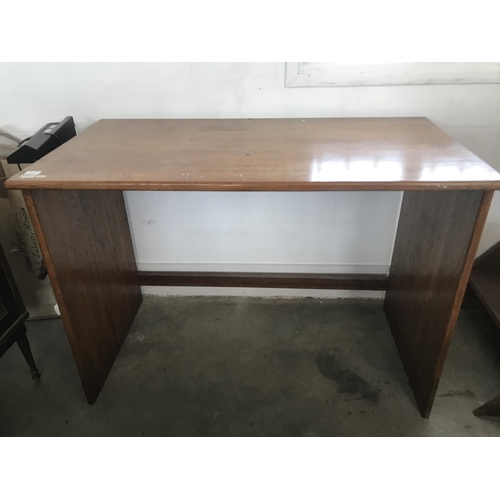 277 - Wooden Kitchen Island (123 W. x 65 D. x 88cm H.)