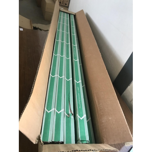 174 - Box of 25 Fluorescent Tubes T8 36W (Unused)