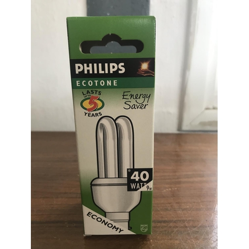7 - Box of 6 Philips Economy Lamps 9W B22 (New)