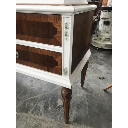 115 - Vintage Ornate Back-Mirrored Vitrine/Display Cabinet with 4 Bottom Drawers (175 H. x 135 W. x 40cm D... 