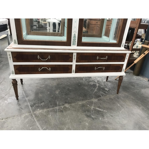 115 - Vintage Ornate Back-Mirrored Vitrine/Display Cabinet with 4 Bottom Drawers (175 H. x 135 W. x 40cm D... 