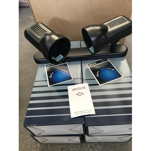 288 - x4 Mega 2-Way Light Fitting E27 (New, in Box)