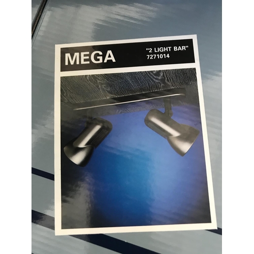 288 - x4 Mega 2-Way Light Fitting E27 (New, in Box)