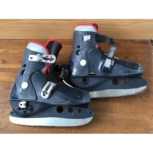 564 - Pair of 'Roces' Ice Skating Shoes, Adjustable Size