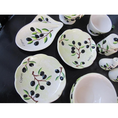 73 - Cyprus 'Olive' Breakfast Set (29pcs)