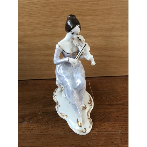 581 - Woman with Violin Porcelain Figurine