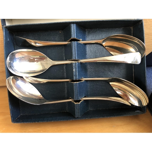 135 - Silver Plated Spoons in Box and 3D Crystal of London Eye Paperweight