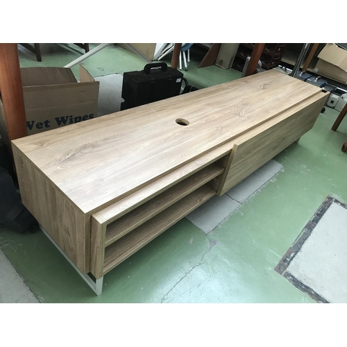 86 - Large Light Wood TV Cabinet (185 W. x 44 D. x 41cm H.)