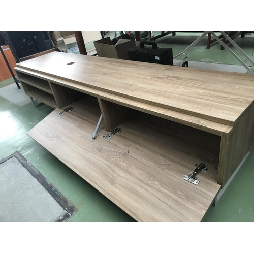 86 - Large Light Wood TV Cabinet (185 W. x 44 D. x 41cm H.)