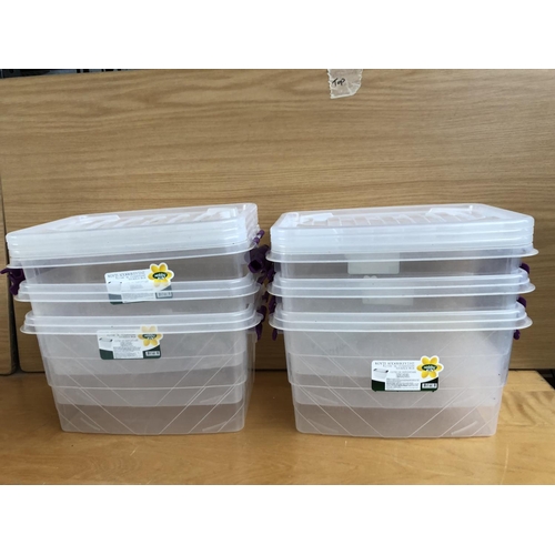 122 - x6 Plastic Storage Boxes with Lid