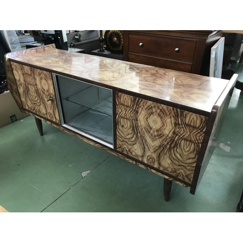 83 - Vintage Dressing Table with Pair of Bedside Cabinets (Needing Handles - Cabinet 134 W. x 45 d. x 83c... 