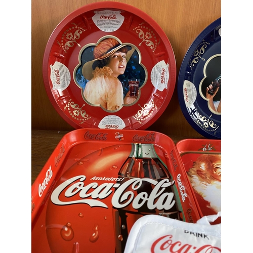 260 - Qty of Coca-Cola Collectables (x6pcs)