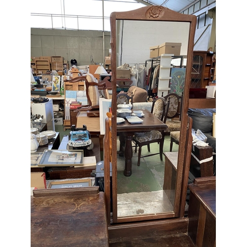 206 - Large Vintage Dressing Table with 7 Drawers and Lion Head Handles (137 W. x 47 D. x 76/170cm H.)