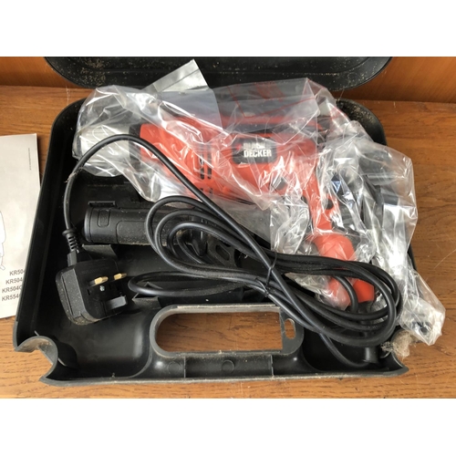 118 - Black & Decker Electric Drill