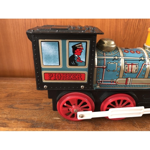 362 - Large Vintage Japanese Pioneer Tin toy Train (32cm L.)