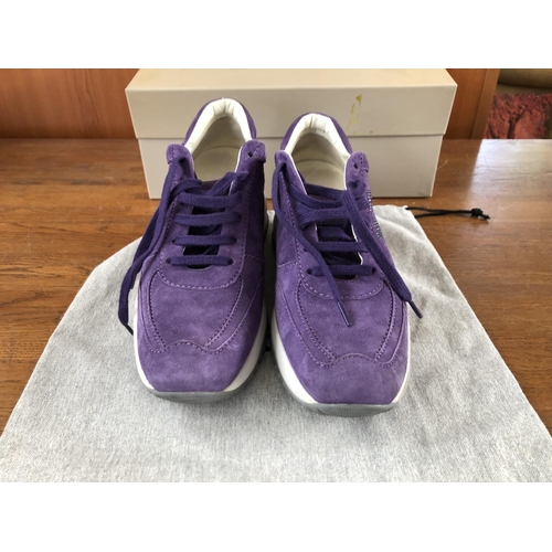 153 - Pair of Hogan Ladies Purple Shoes Size 36 1/2