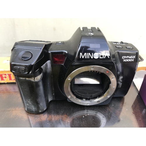 156 - Minolta Dynax 7000i Vintage Camera with Miscellaneous Other