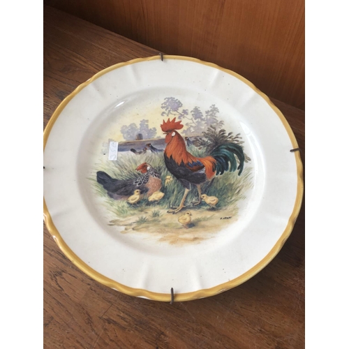 110 - x2 Vintage French Rooster Plates (x1 Longchamp - 21cm Ø, 24cm Ø)