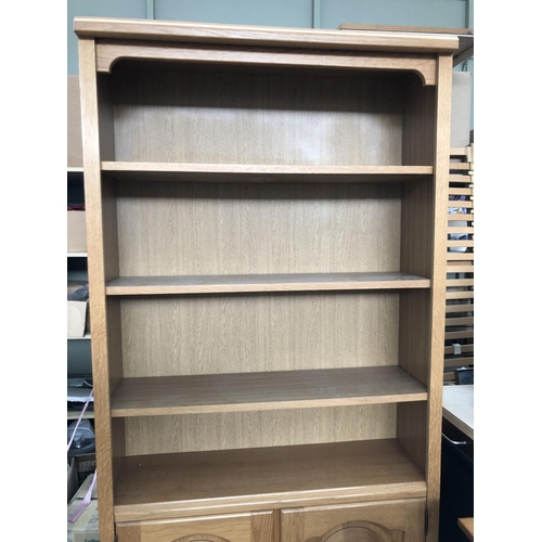 214 - Tall Solid Oak Light Colour Bookcase with Bottom Cabinet (100 W. x 30 D. x 205cm H.)