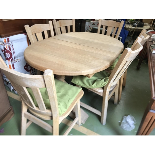 333 - Solid Wood Light Colour Extendable Dining Table with 6 Matching Solid Wood Cushioned Chairs (144/190... 