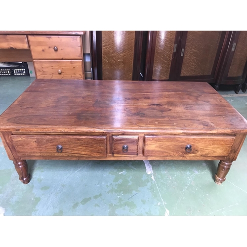 558 - Vintage Solid Pine Wood Like Coffee Table with 3 Drawers (137 W. x 71 D. x 47cm H.)