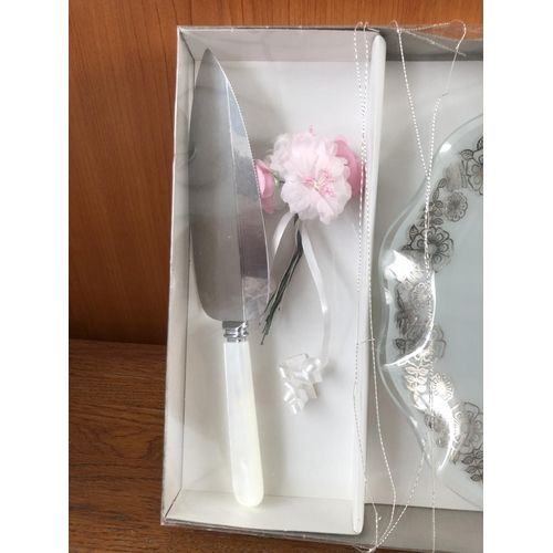 42 - British Manufacture Pearl Wedding 30th Anniversary Cake Plate and Server Gift Set Taken back 22/10/2... 
