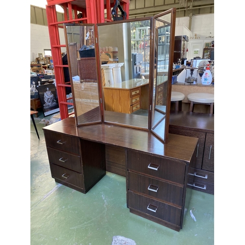 601 - Vintage Wooden Dressing Table with Tri-Fold Mirror and 6 Drawers (140 W. x 40 D. x 157cm H.)