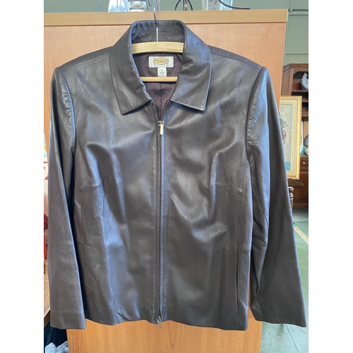 214 - Talbot Real Soft Wonens Brown Leather Jacket, Made in Italy Size 12 Petites