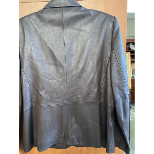 214 - Talbot Real Soft Wonens Brown Leather Jacket, Made in Italy Size 12 Petites