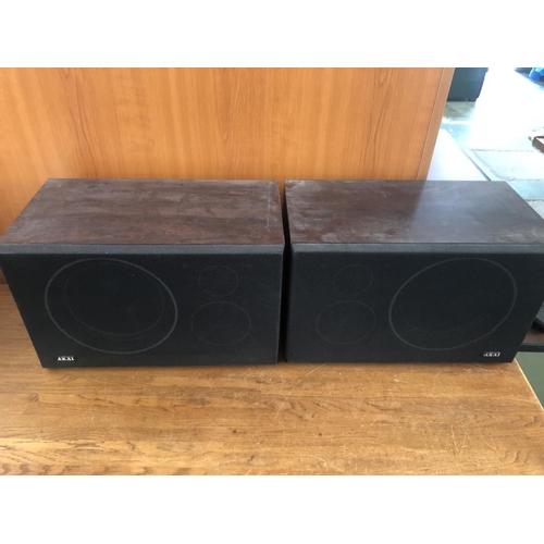 Pair of AKAI SW-TF3 3-Way Speaker System