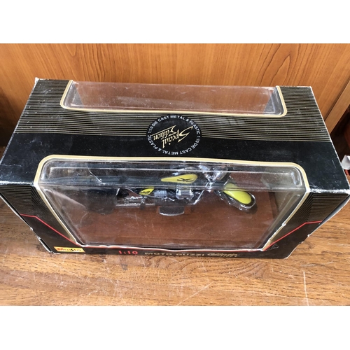Maisto Moto Guzzi California 1100i Special Edition Motorbike Model