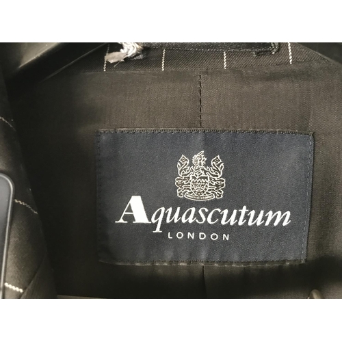 Aquascutum London Ladies Summer Suit with Kinloch Jacket and