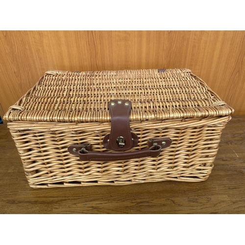 60 - Wicker Picnic Basket (Unused)