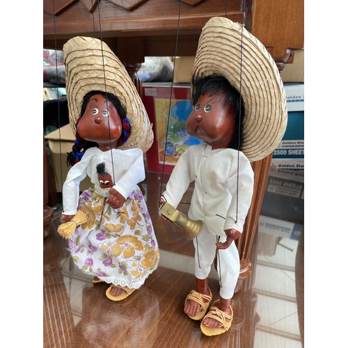 256 - Pair of Vintage Mexican Marionettes with Straw Hat