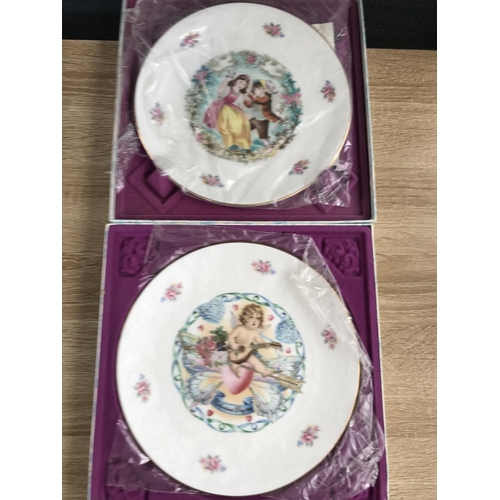 288 - x2 Vintage Royal Doulton Valentine's Day Collectible Decorative Plates (In Boxes)