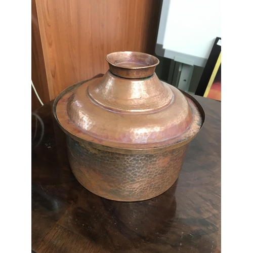 253 - Old Traditional Cypriot Copper Pot Hand-Hammered with Lid