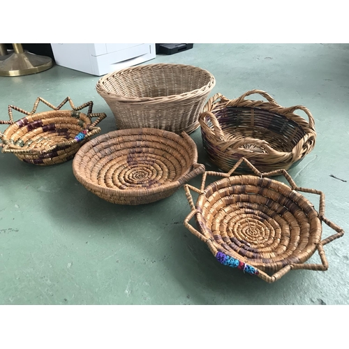 265 - x5 Cyprus Retro Woven Baskets