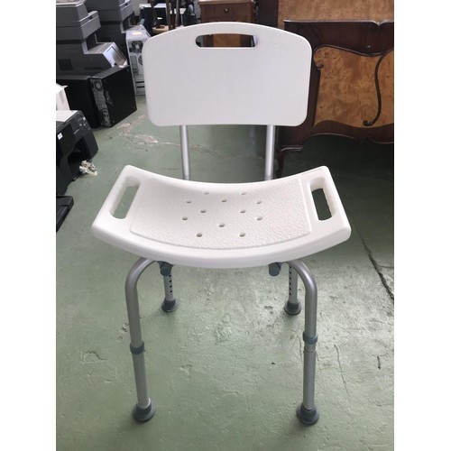 264 - Lightweight Height Adjustable Disability Aluminium Bathroom Chair